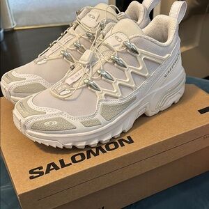 Salomon Unisex Sportstyle Shoes
